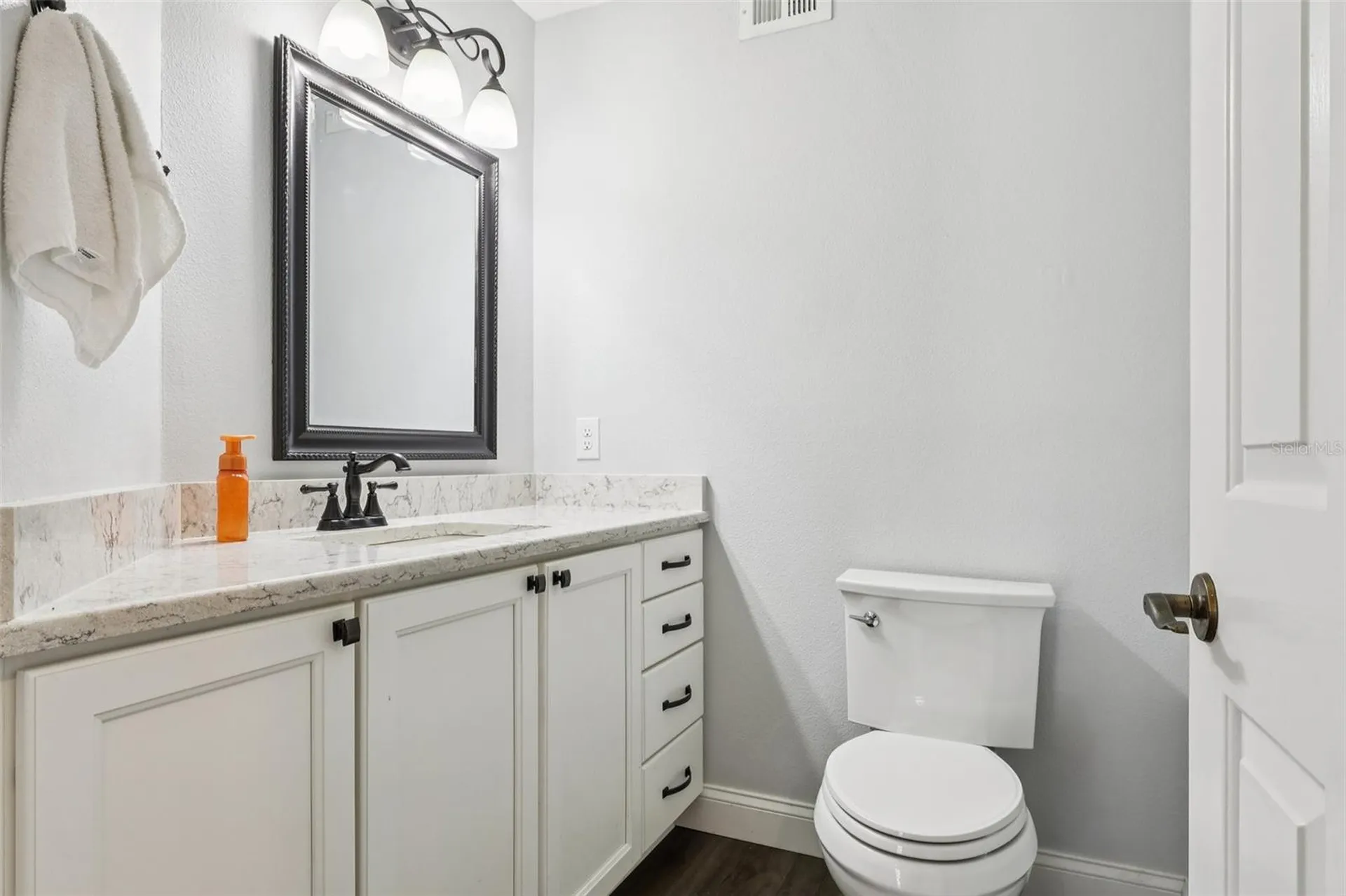 2205 Blossomwood Drive Oviedo FL 32765