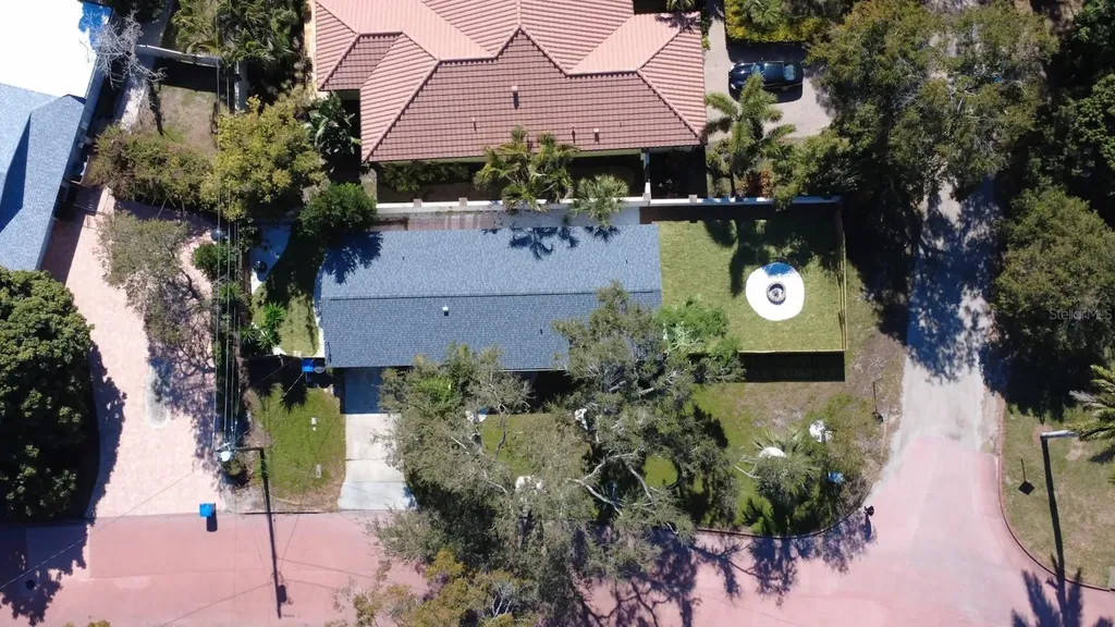 1470 Serpentine Drive S St Petersburg FL 33705