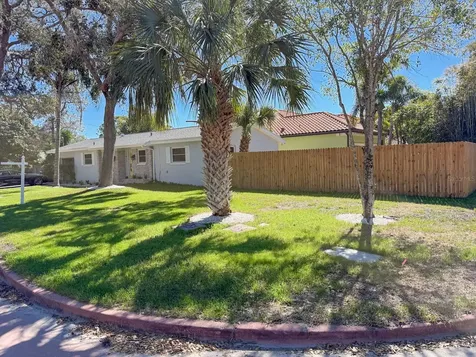 1470 Serpentine Drive S St Petersburg FL 33705