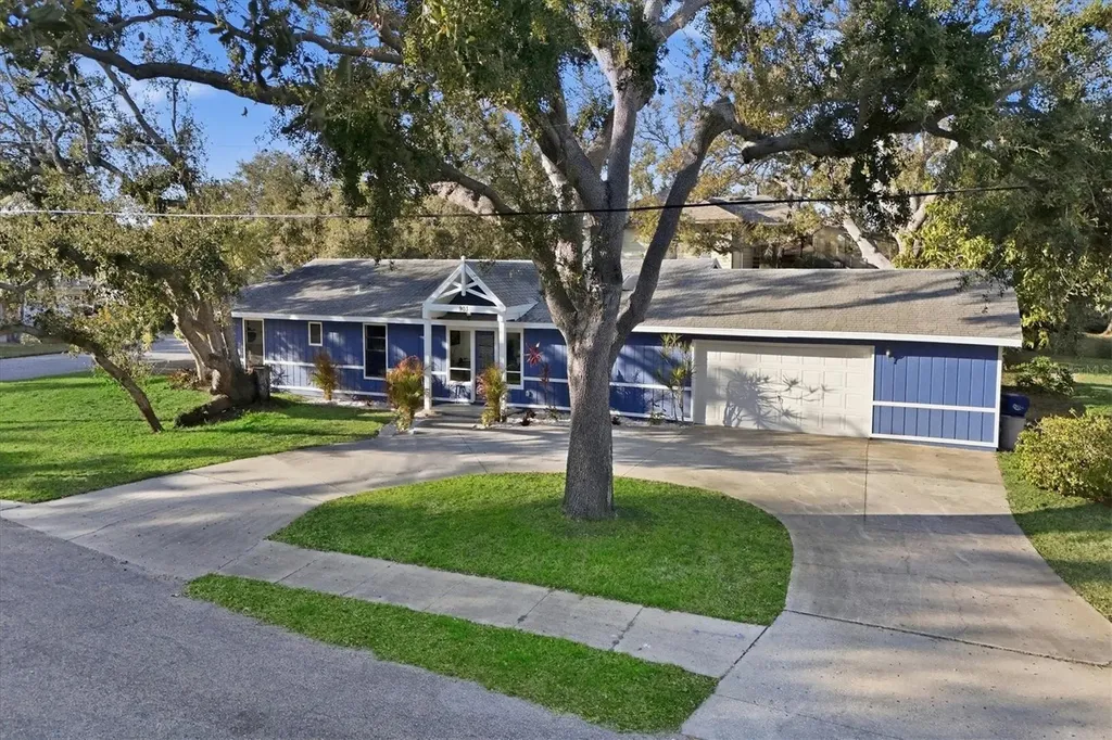 903 72nd St NW Bradenton FL 34209