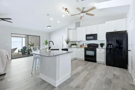 903 72nd St NW Bradenton FL 34209