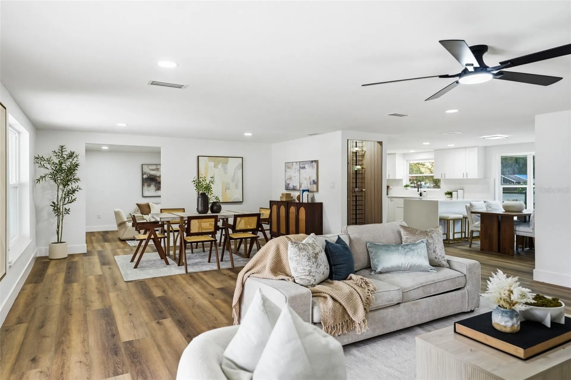 2338 Meadowbrook Drive Lutz FL 33558
