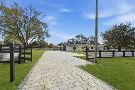 2338 Meadowbrook Drive Lutz FL 33558