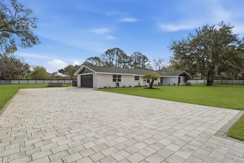 2338 Meadowbrook Drive Lutz FL 33558