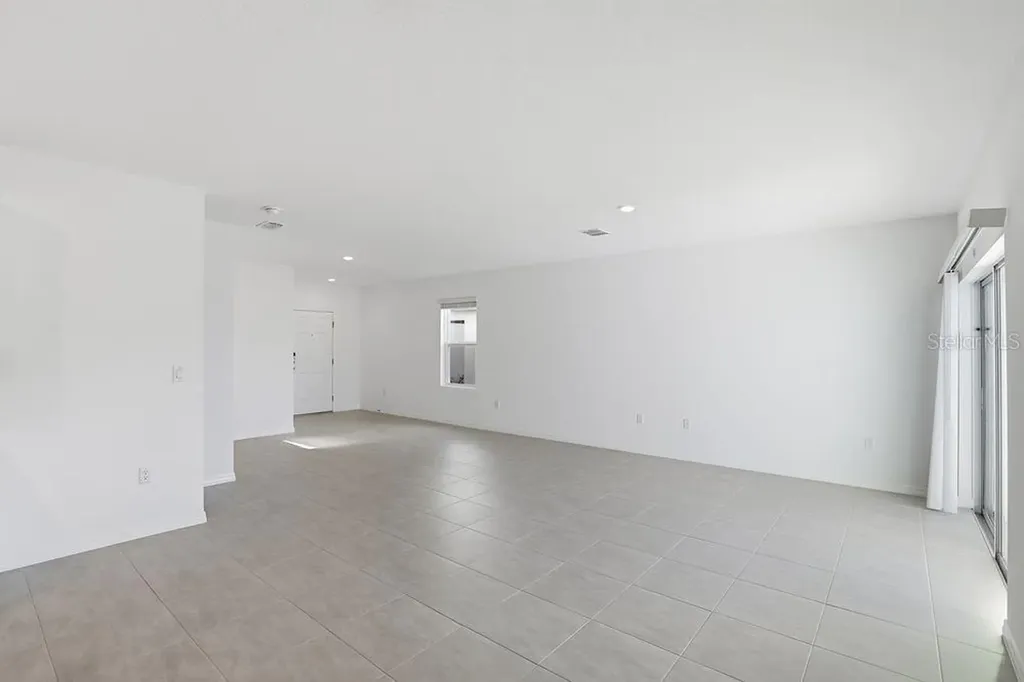 752 Hazelwood Court Haines City FL 33844