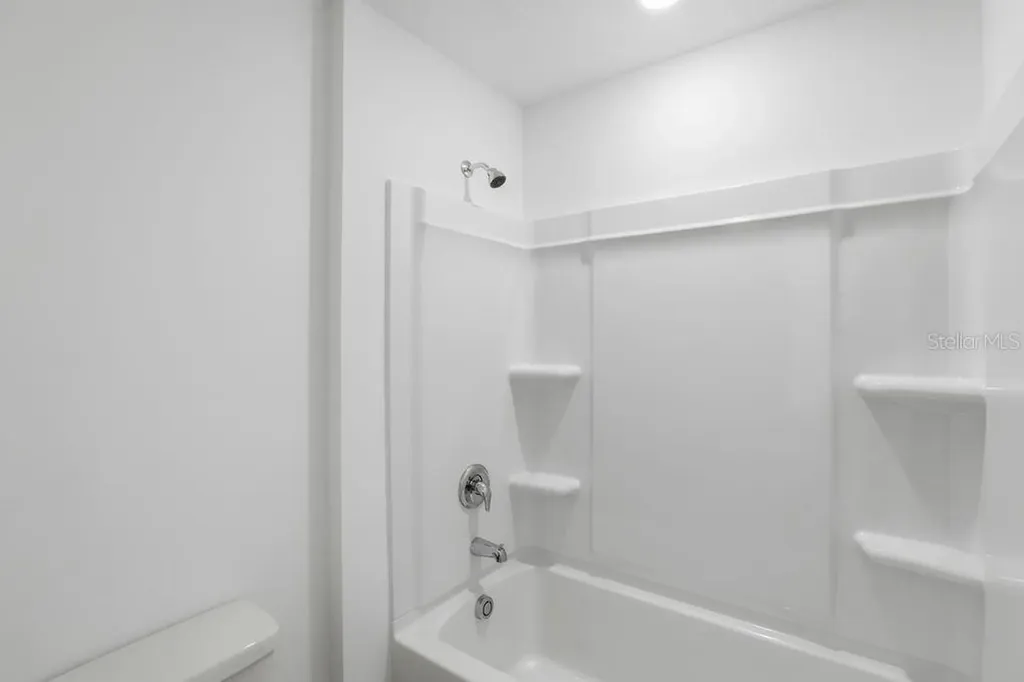 752 Hazelwood Court Haines City FL 33844