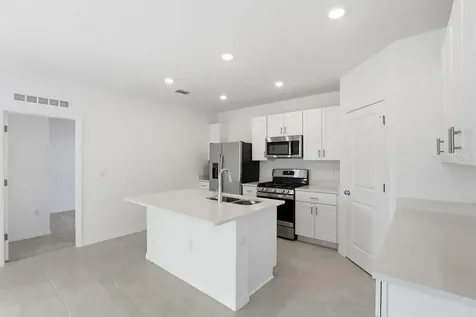 752 Hazelwood Court Haines City FL 33844
