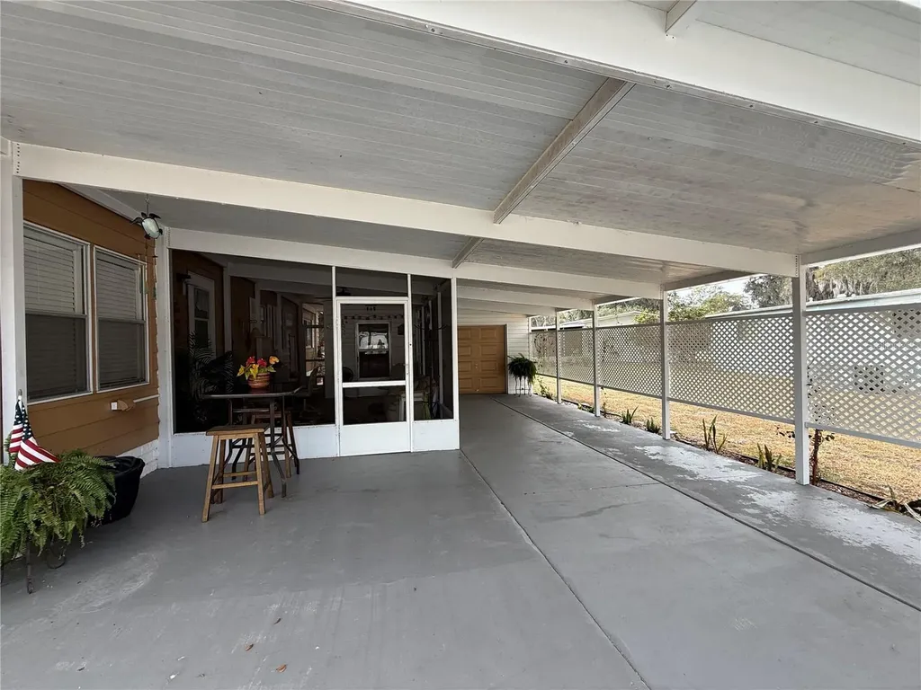 50 N Bobwhite Road Wildwood FL 34785