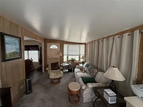 50 N Bobwhite Road Wildwood FL 34785
