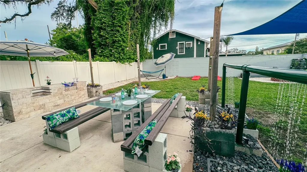 609 E Louisiana Avenue Tampa FL 33603