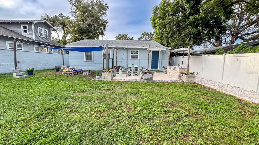 609 E Louisiana Avenue Tampa FL 33603