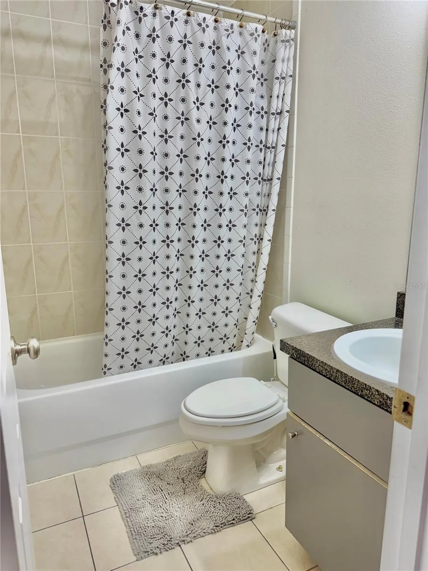 1150 S Beach Circle Kissimmee FL 34746