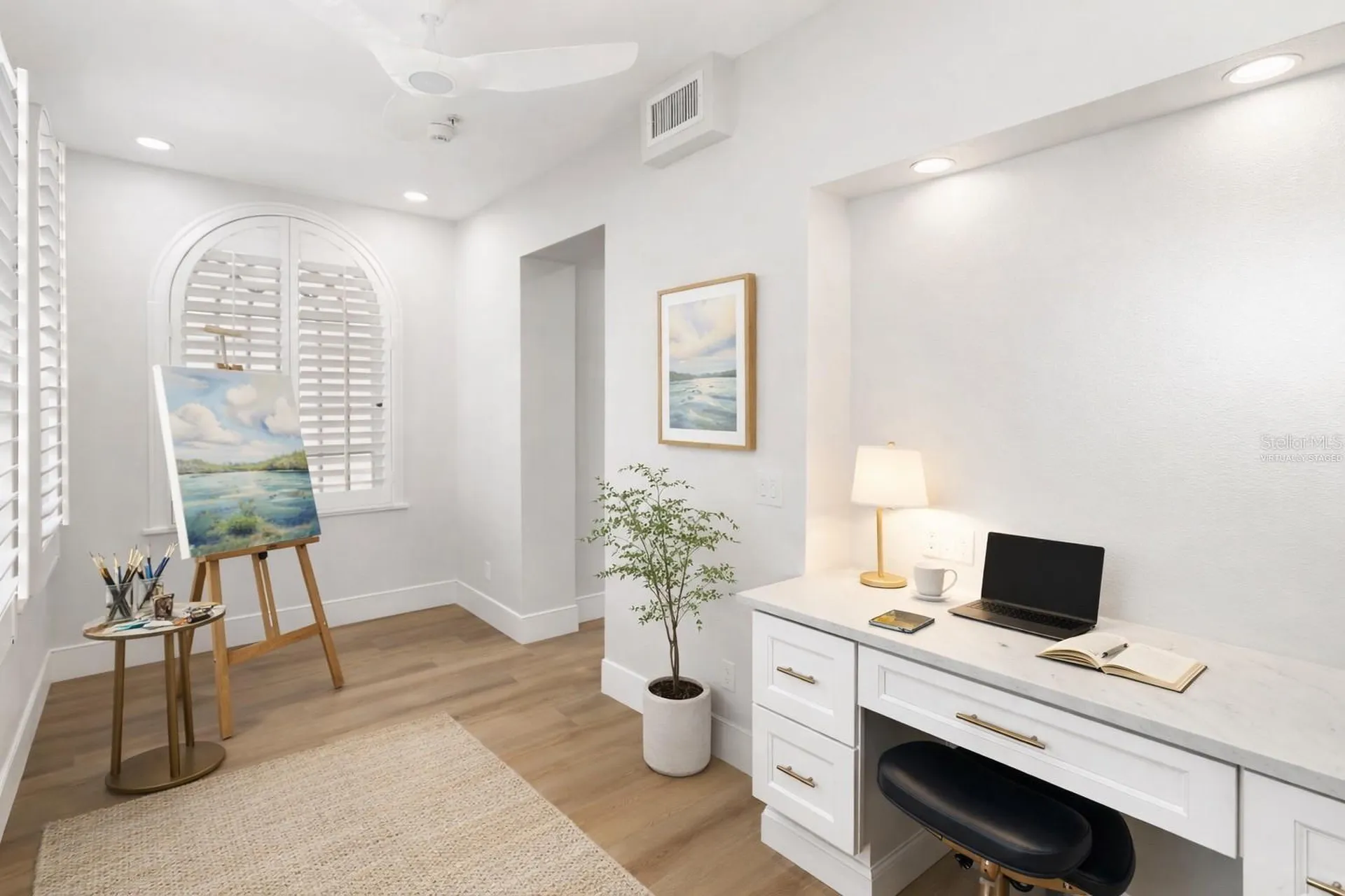 1221 N Palm Avenue Sarasota FL 34236