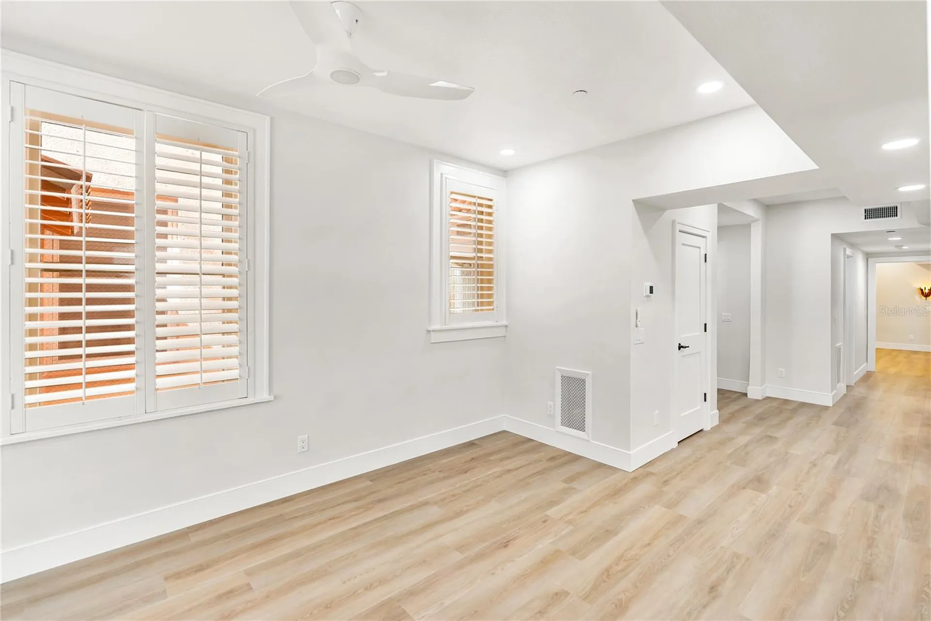 1221 N Palm Avenue Sarasota FL 34236