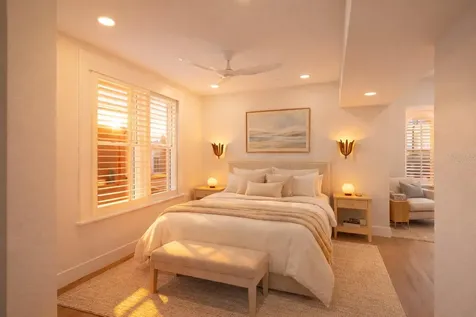 1221 N Palm Avenue Sarasota FL 34236