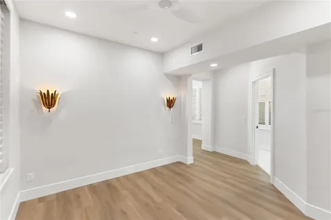 1221 N Palm Avenue Sarasota FL 34236