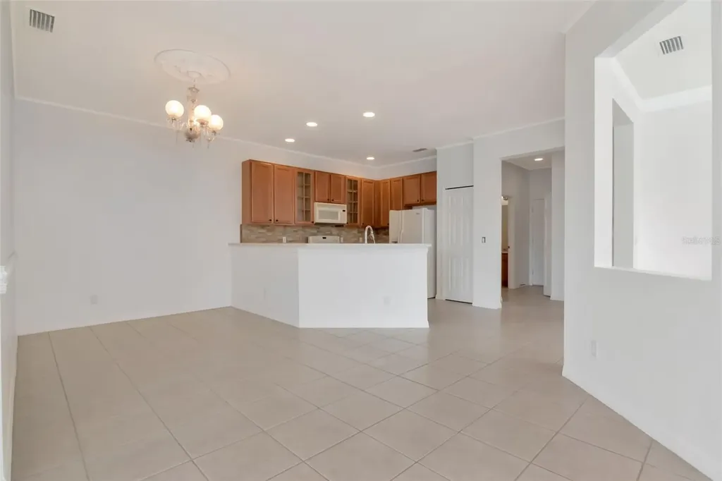 125 Shell Falls Drive Apollo Beach FL 33572