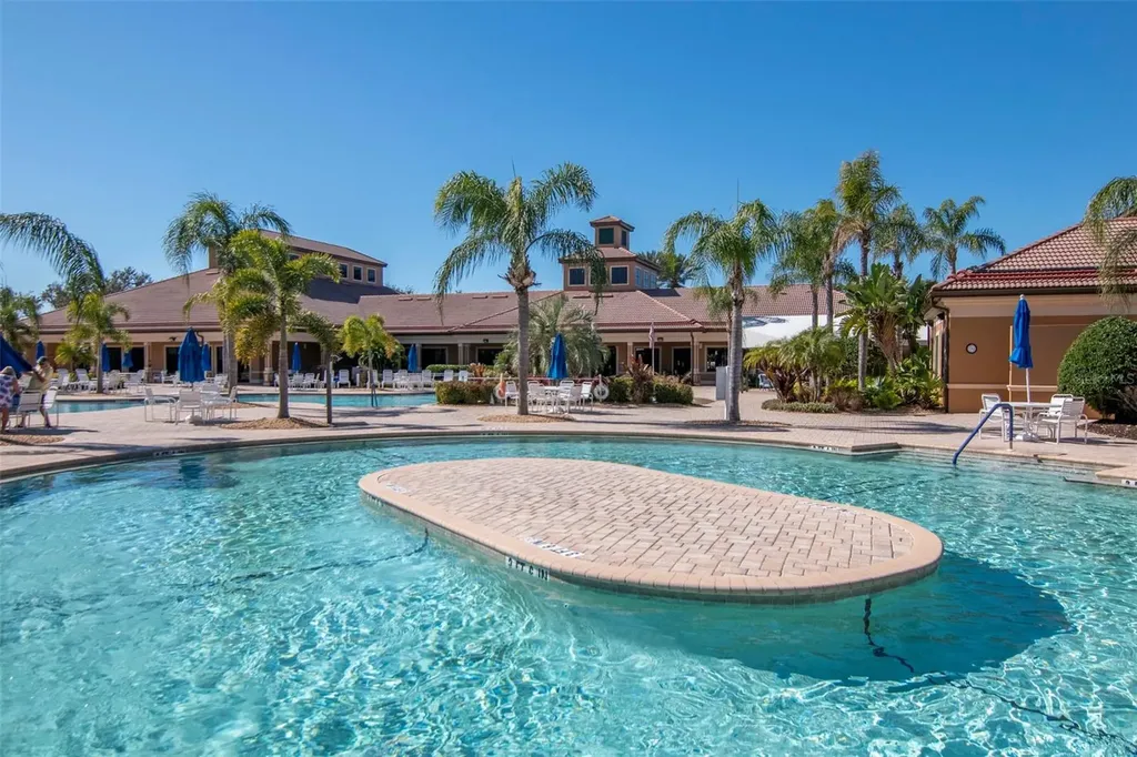 125 Shell Falls Drive Apollo Beach FL 33572