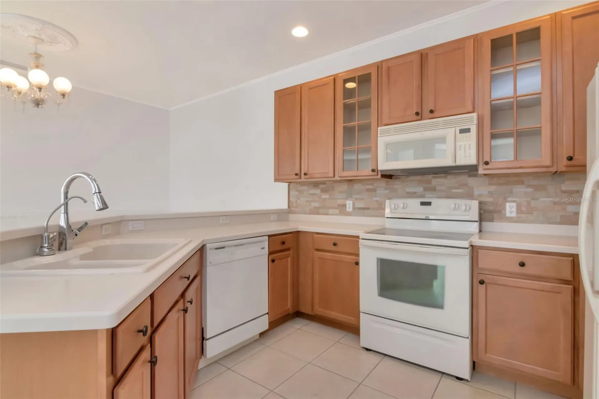 125 Shell Falls Drive Apollo Beach FL 33572