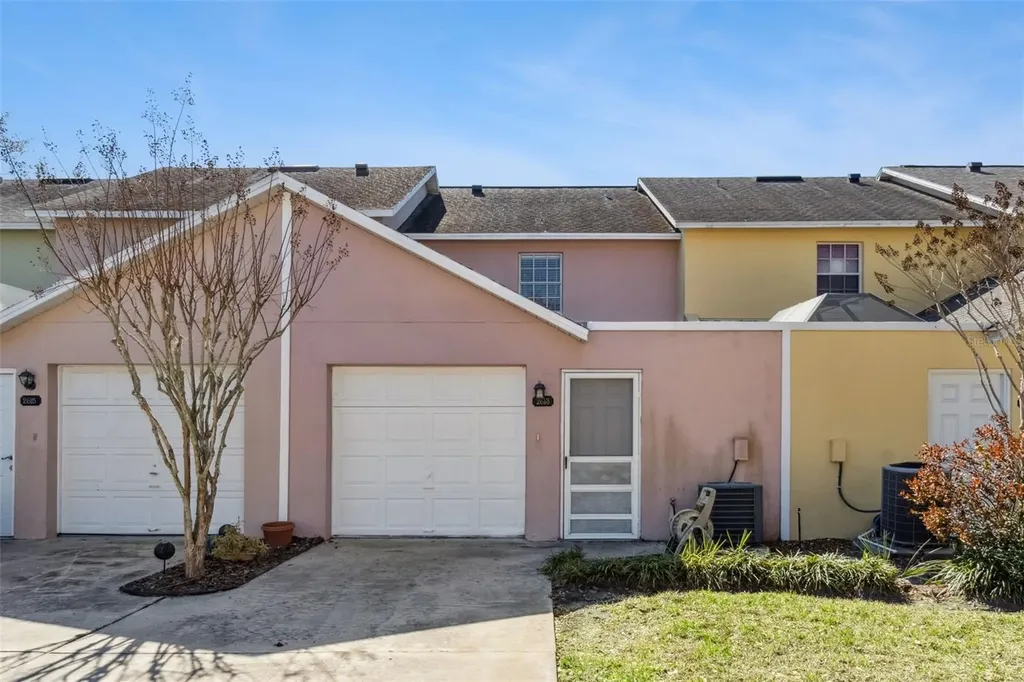 2613 E Church Street Orlando FL 32803