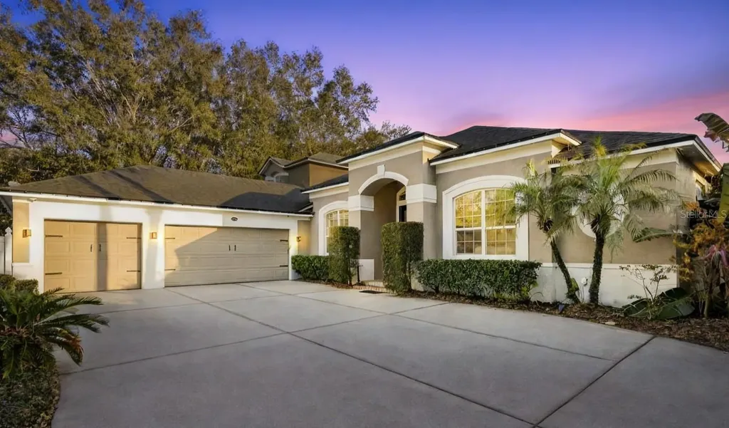 2691 Aloma Oaks Drive Oviedo FL 32765