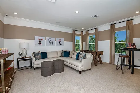 19354 Lochside Lane Mount Dora FL 32757