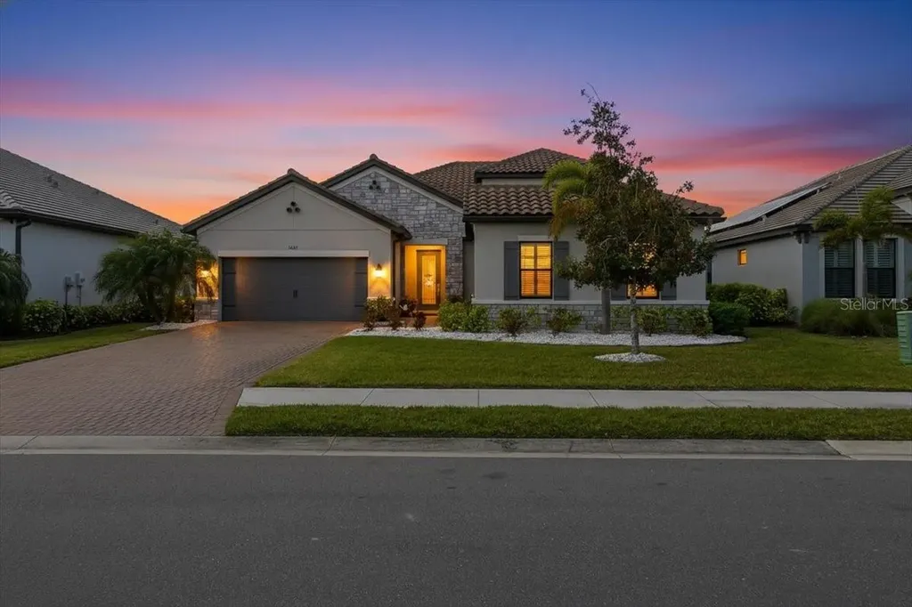 2028 Woodleaf Hammock Court Bradenton FL 34211