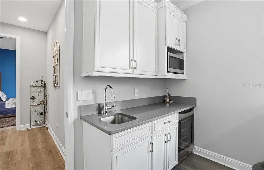2028 Woodleaf Hammock Court Bradenton FL 34211