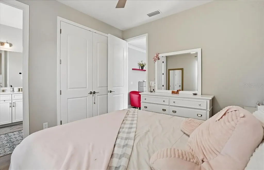2028 Woodleaf Hammock Court Bradenton FL 34211