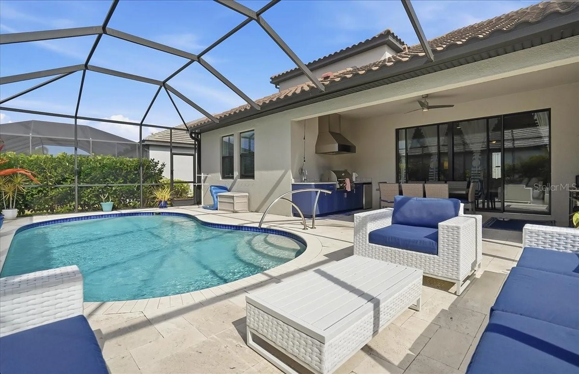 2028 Woodleaf Hammock Court Bradenton FL 34211