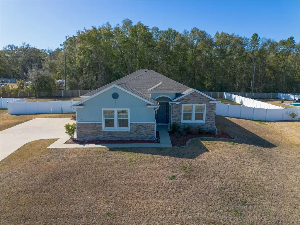 1320 SE 63rd Court Road Ocala FL 34472