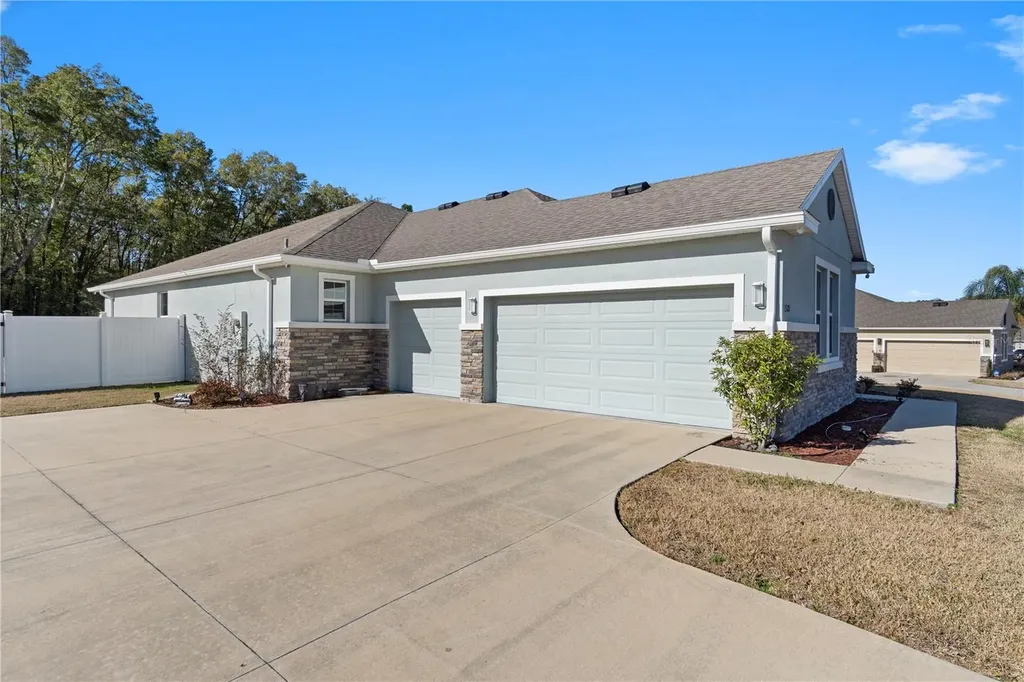 1320 SE 63rd Court Road Ocala FL 34472