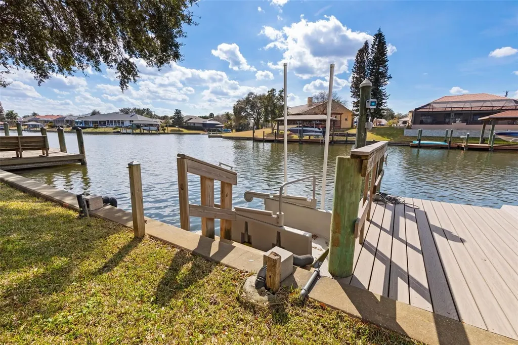 10 Chelsea Court Palm Coast FL 32137