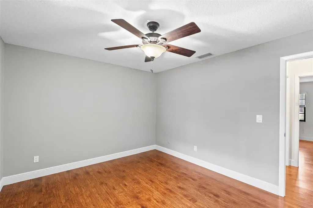 723 Pent Street Tarpon Springs FL 34689