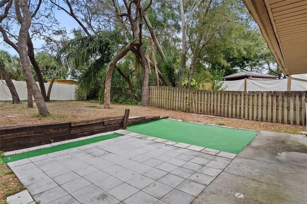 723 Pent Street Tarpon Springs FL 34689