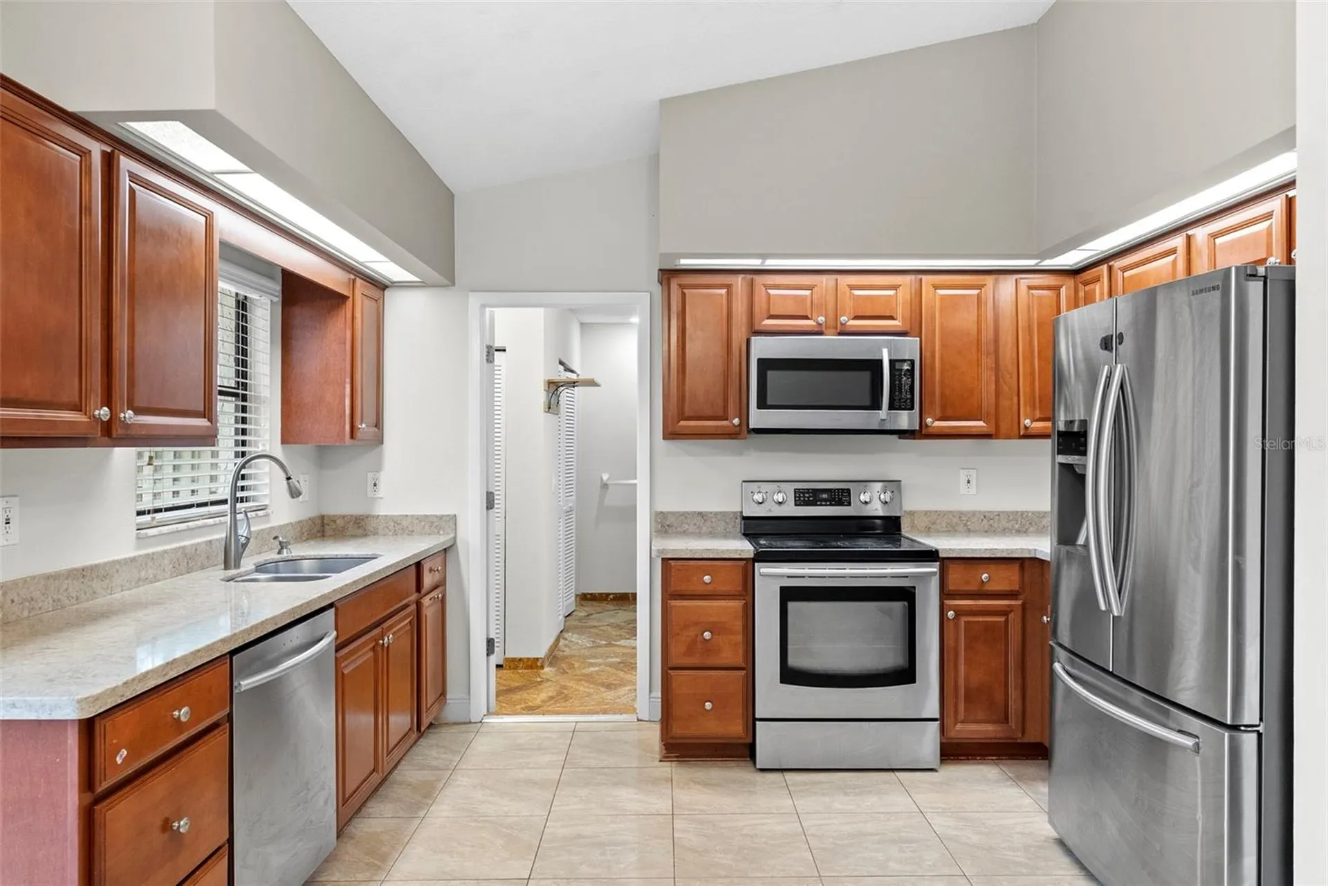 723 Pent Street Tarpon Springs FL 34689