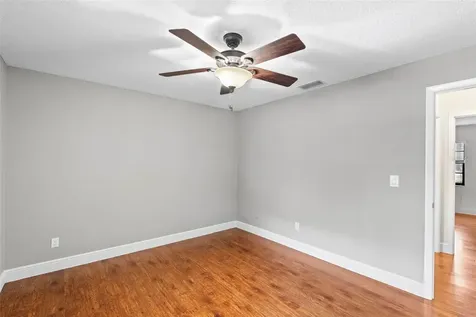 723 Pent Street Tarpon Springs FL 34689