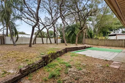 723 Pent Street Tarpon Springs FL 34689