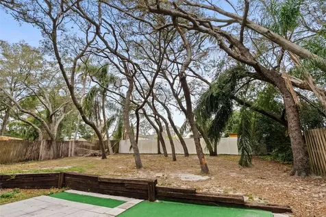 723 Pent Street Tarpon Springs FL 34689