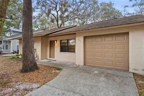 723 Pent Street Tarpon Springs FL 34689