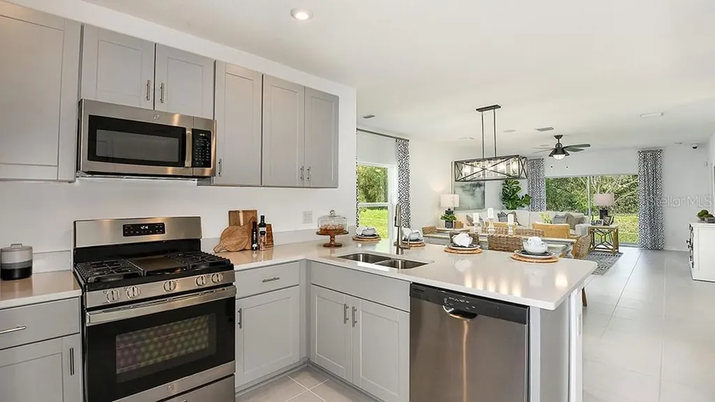 6499 Equinox Lane North Fort Myers FL 33917
