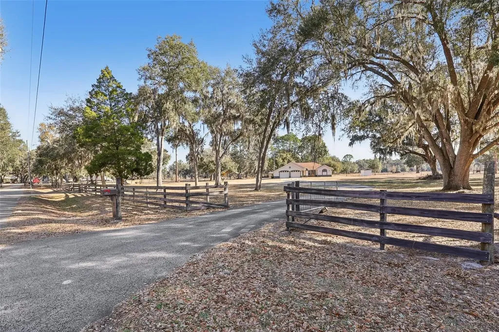 518 Cr 312 Bushnell FL 33513