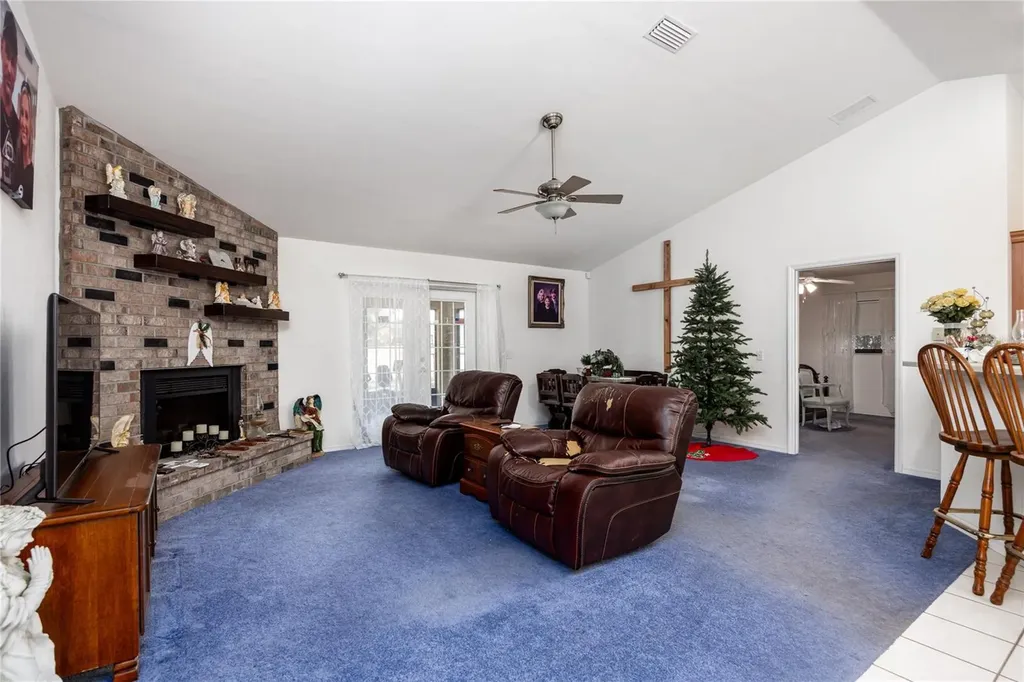 327 SW Timuqua Terrace Fort White FL 32038