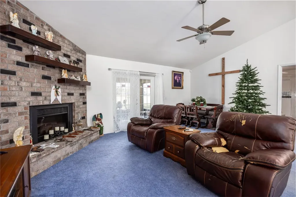 327 SW Timuqua Terrace Fort White FL 32038