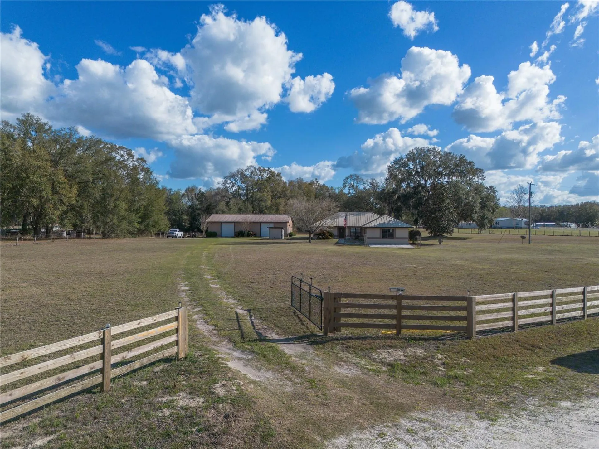 327 SW Timuqua Terrace Fort White FL 32038