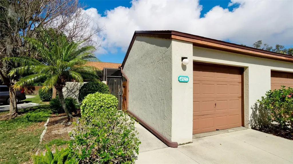4527 Park Lake Terrace N Bradenton FL 34209