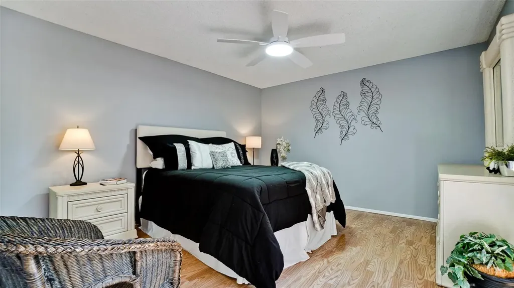 4527 Park Lake Terrace N Bradenton FL 34209