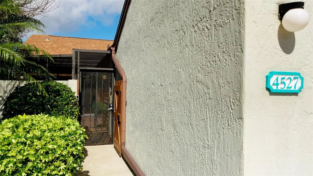 4527 Park Lake Terrace N Bradenton FL 34209