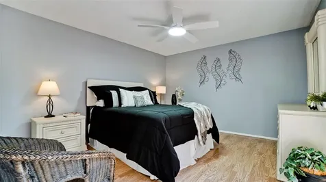 4527 Park Lake Terrace N Bradenton FL 34209