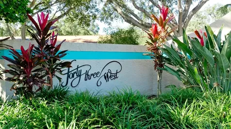 4527 Park Lake Terrace N Bradenton FL 34209